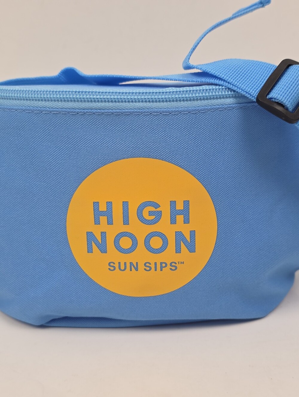 High Noon Insulated Cooler Belt Bag Fanny Pack - NEW - Picture 2 of 12